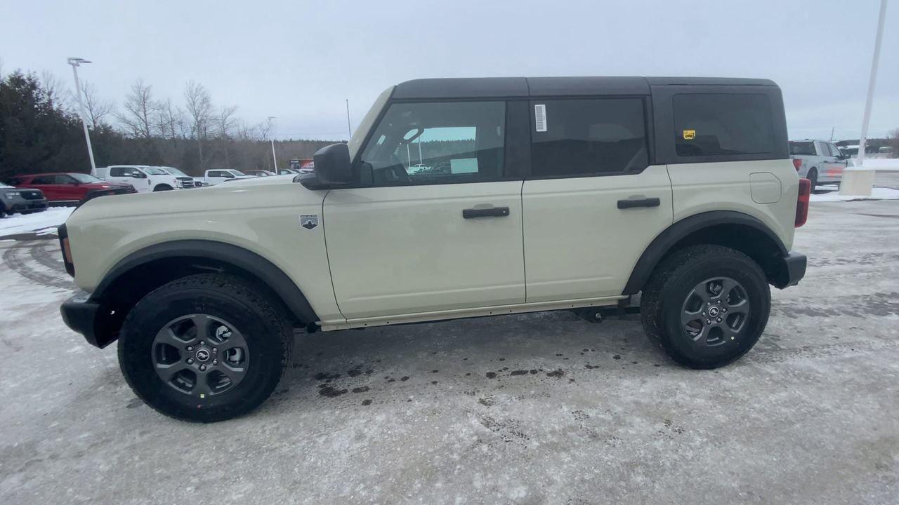 2026 Ford Bronco 4 Door Big Bend Photo4