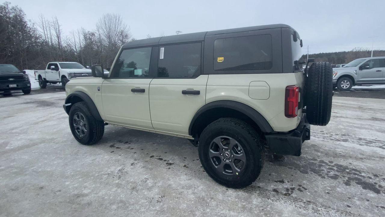 2026 Ford Bronco 4 Door Big Bend Photo