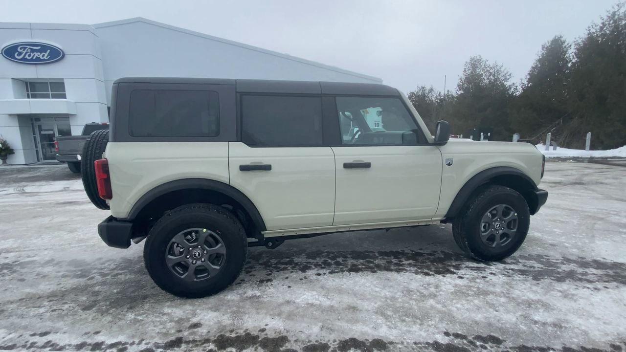 2026 Ford Bronco 4 Door Big Bend Photo