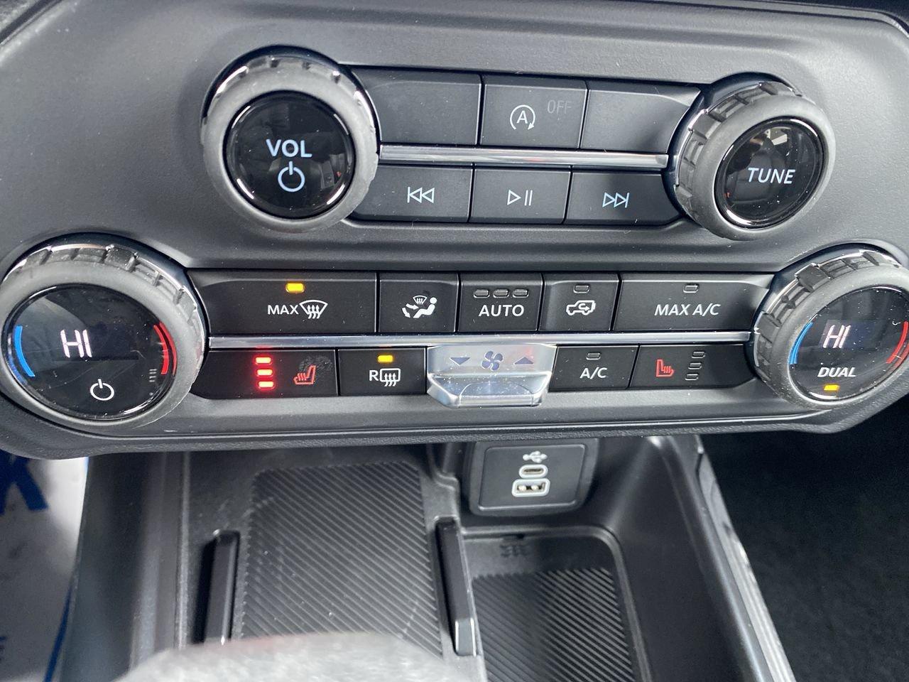 2026 Ford Bronco 4 Door Big Bend Photo