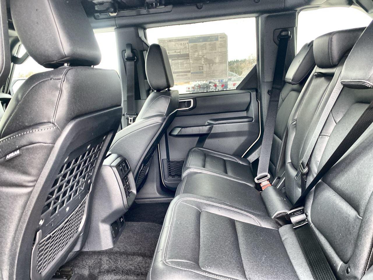 2026 Ford Bronco 4 Door Big Bend Photo