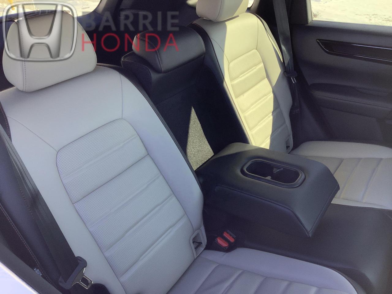 2024 Honda CR-V Hybrid Touring 4dr All-Wheel Drive Photo