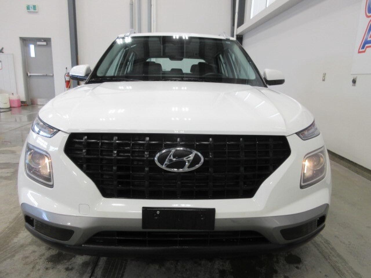 2024 Hyundai Venue PREFERRED, ALLOYS, HTD. SEATS, APPLE/ANDROID, 58K! Photo