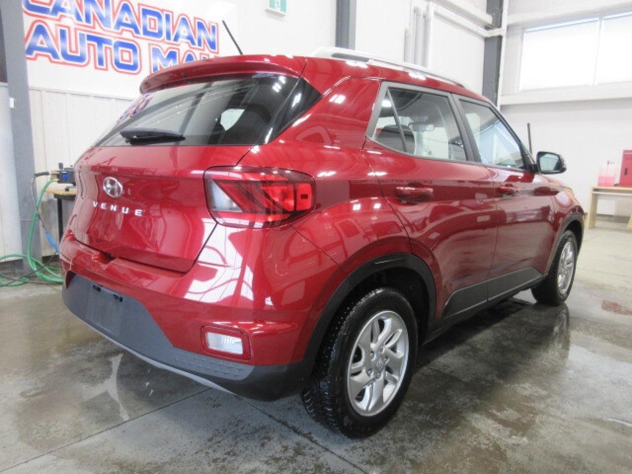 2024 Hyundai Venue PREFERRED, ALLOYS, HTD. SEATS, APPLE/ANDROID, 72K! Photo