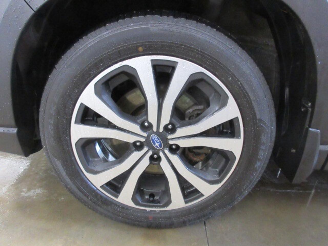 2021 Subaru Forester 2.5i LIMITED W/NAV, EYESIGHT, ROOF, LEATHER, 73K! Photo