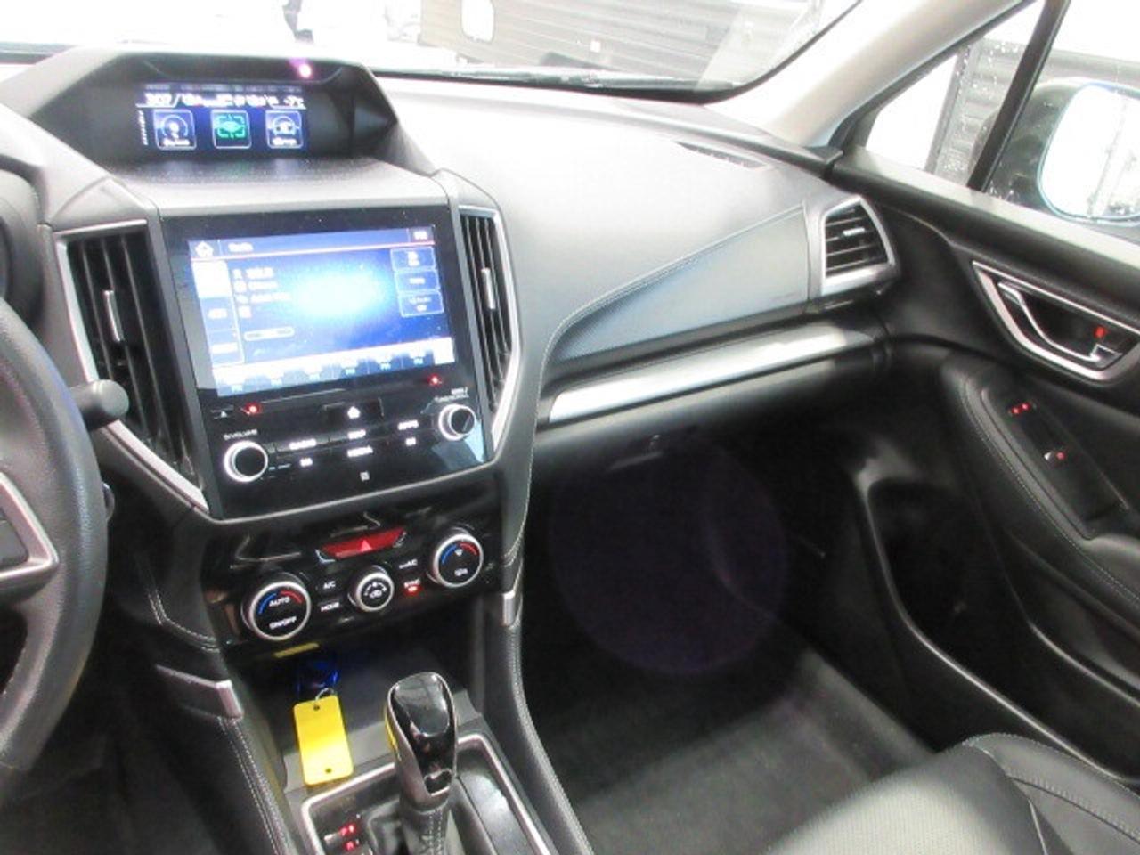 2021 Subaru Forester 2.5i LIMITED W/NAV, EYESIGHT, ROOF, LEATHER, 73K! Photo