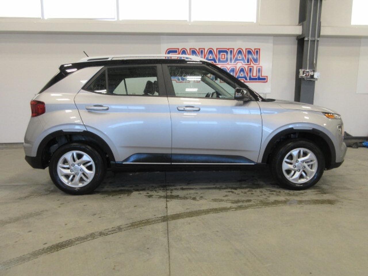 2024 Hyundai Venue PREFERRED, ALLOYS, HTD. SEATS, APPLE/ANDROID, 66K! Photo