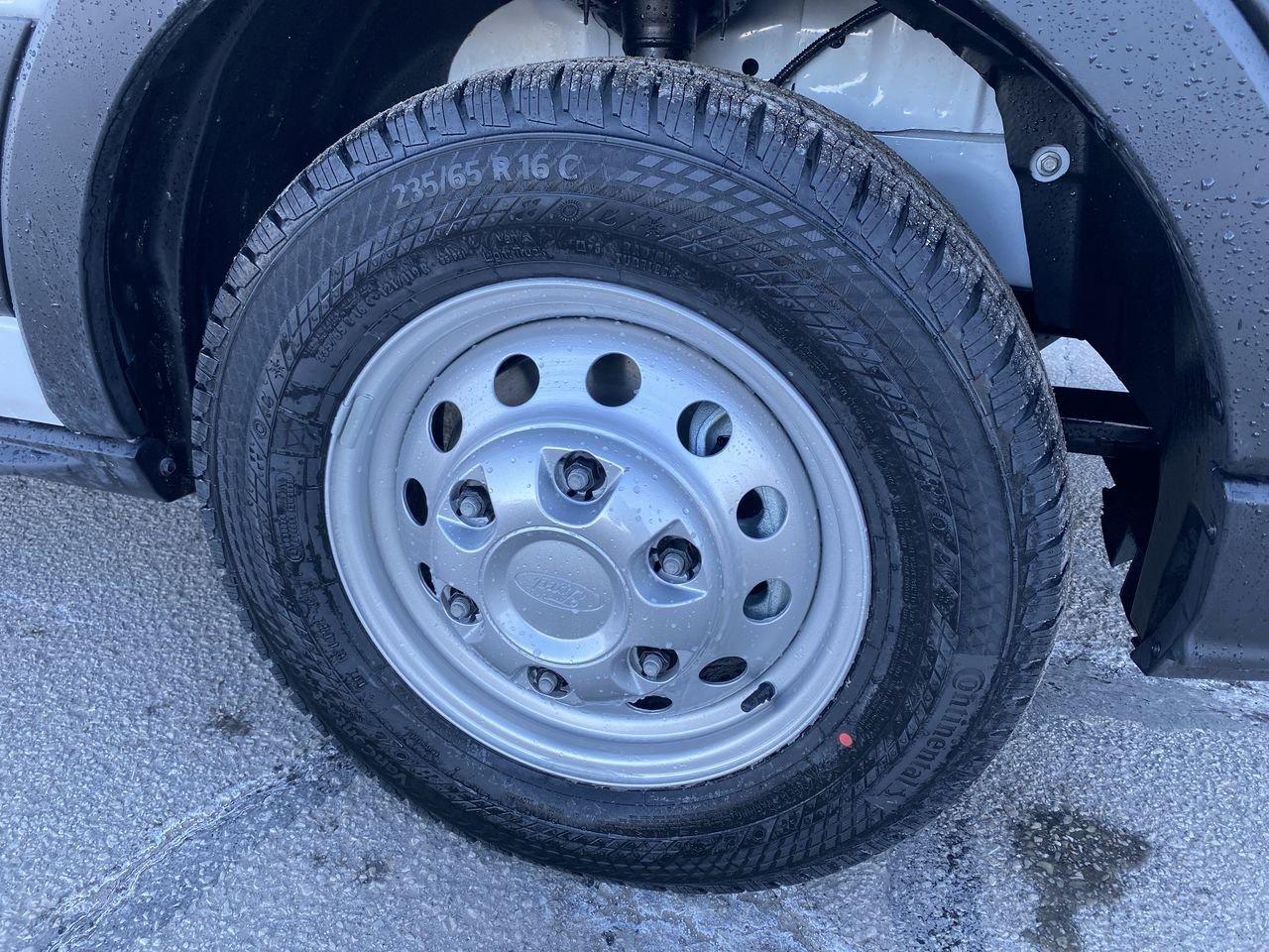 2026 Ford Transit Sliding Pass 148 Photo