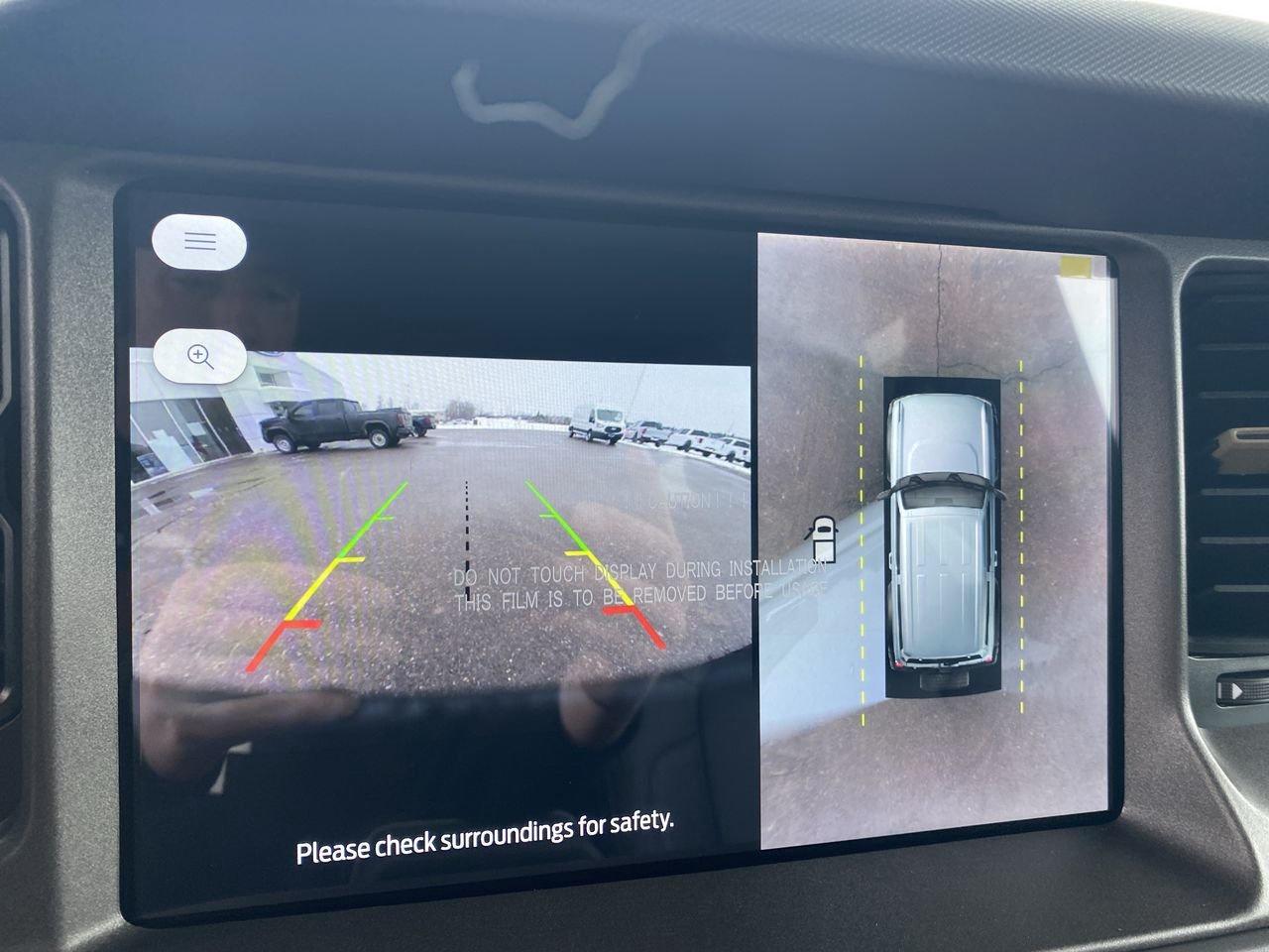 2026 Ford Bronco 4 Door Badlands Photo