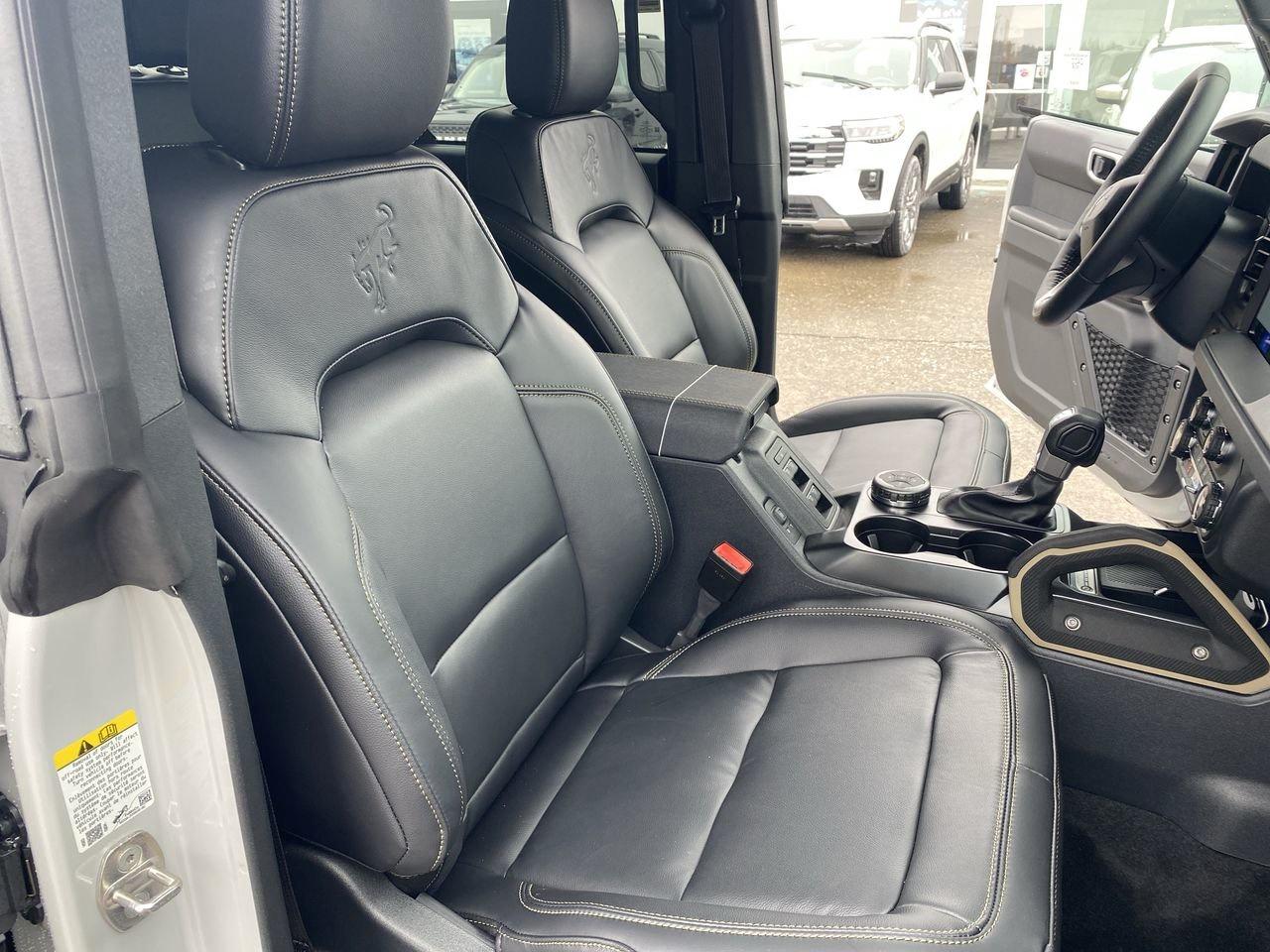 2026 Ford Bronco 4 Door Badlands Photo