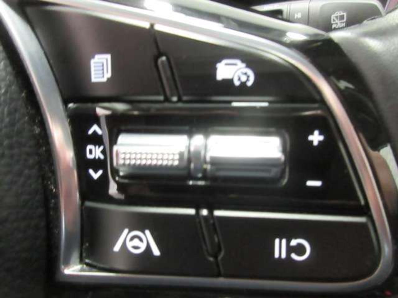 2024 Kia Seltos EX AWD, ROOF, HEATED LEATHER, APPLE/ANDROID, 70K! Photo