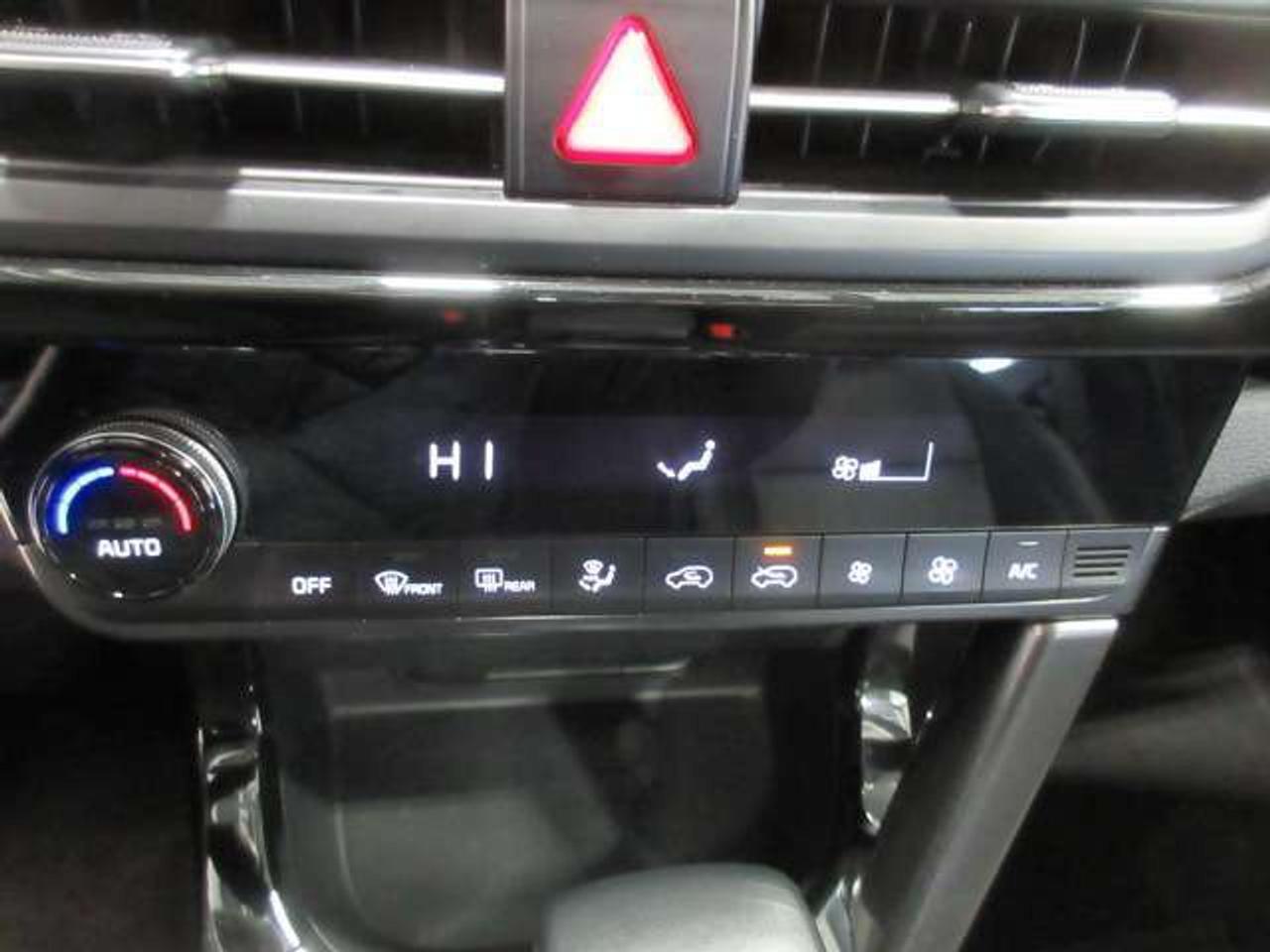 2024 Kia Seltos EX AWD, ROOF, HEATED LEATHER, APPLE/ANDROID, 70K! Photo