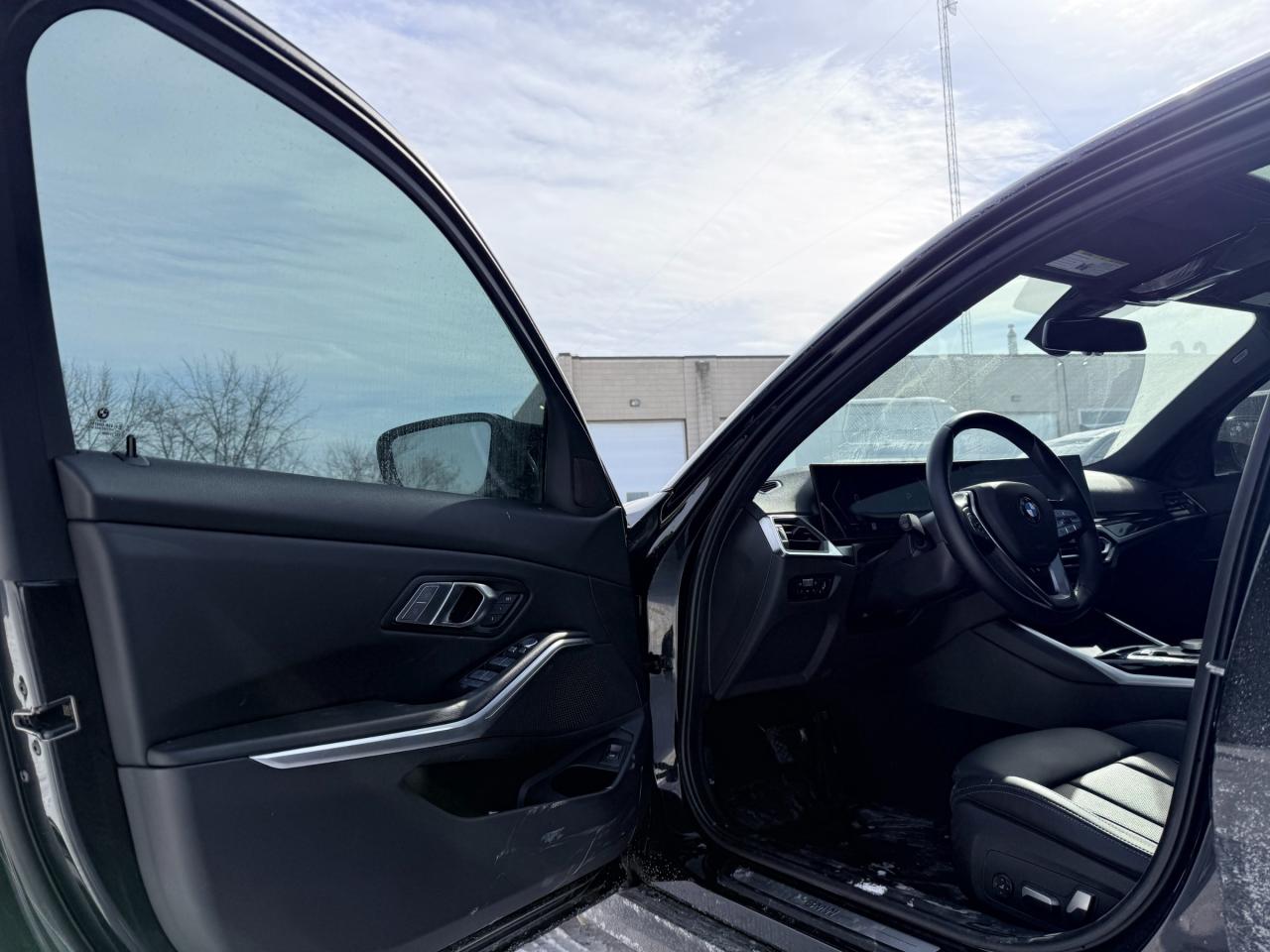 2023 BMW 330 i xDrive 4dr All-Wheel Drive Sedan Photo