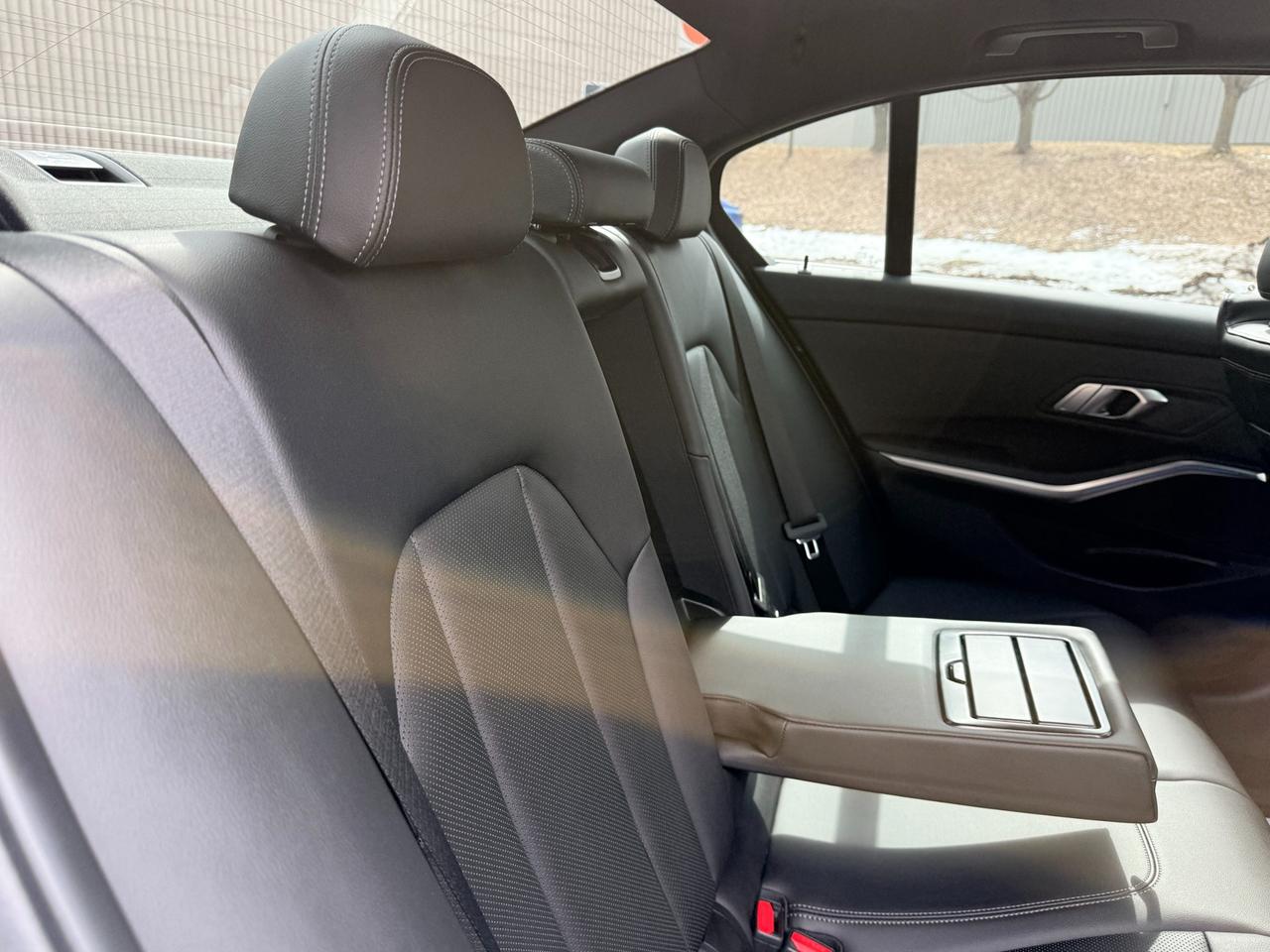 2023 BMW 330 i xDrive 4dr All-Wheel Drive Sedan Photo