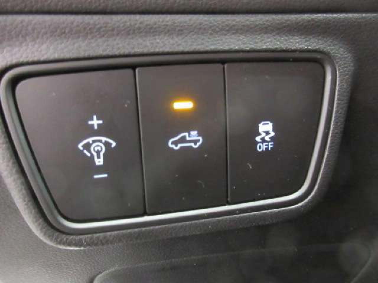 2024 Hyundai Santa Cruz PREFERRED AWD, 2.5T, NAV, APPLE/ANDROID, 63K! Photo