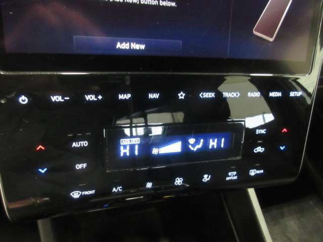 2024 Hyundai Santa Cruz PREFERRED AWD, 2.5T, NAV, APPLE/ANDROID, 63K! Photo