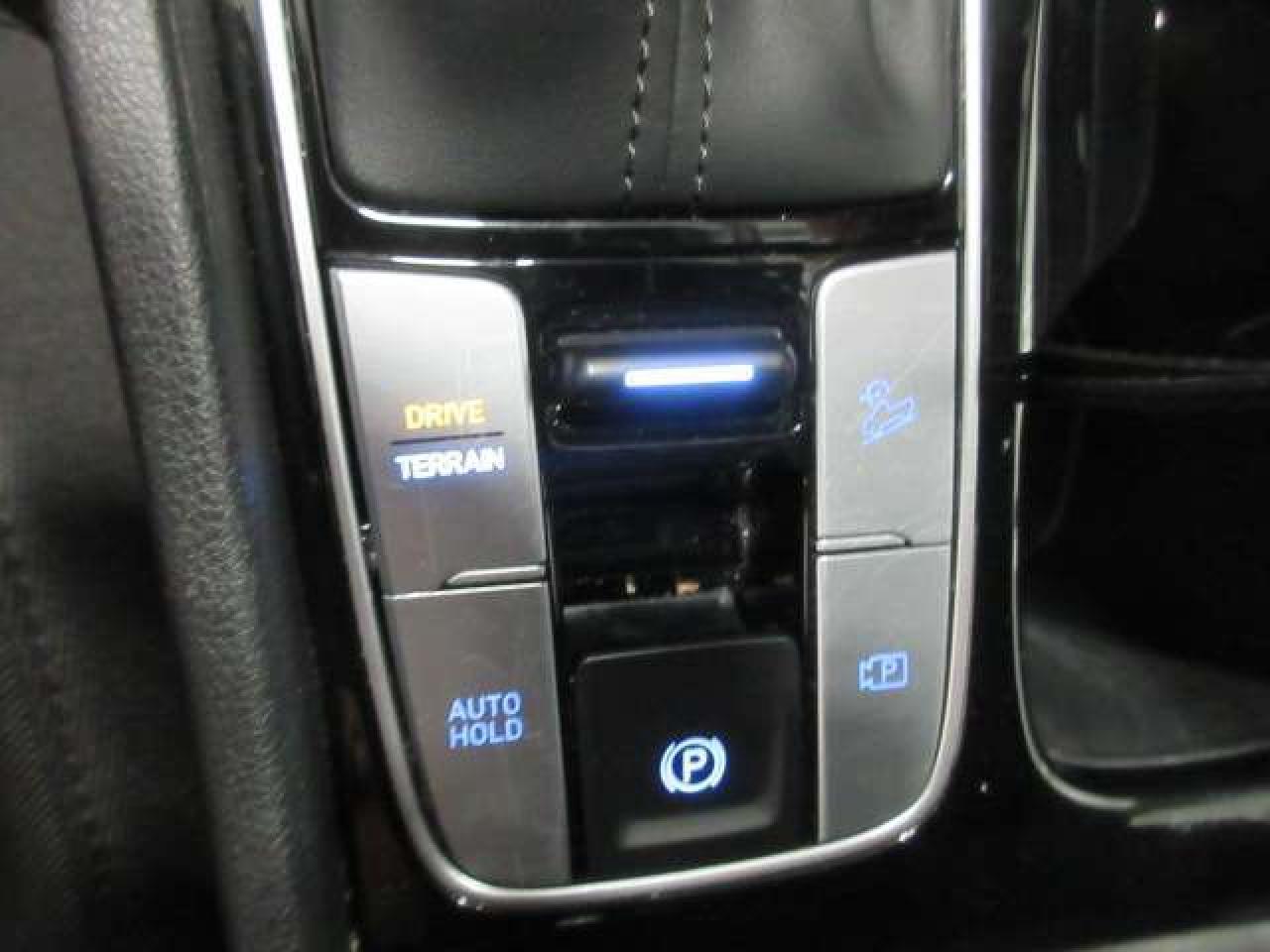 2024 Hyundai Santa Cruz PREFERRED AWD, 2.5T, NAV, APPLE/ANDROID, 63K! Photo