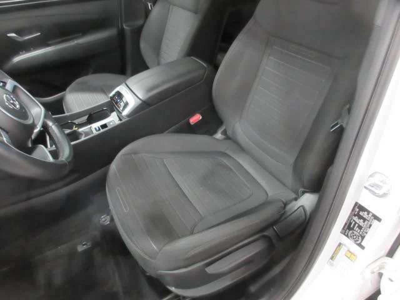 2024 Hyundai Santa Cruz PREFERRED AWD, 2.5T, NAV, APPLE/ANDROID, 63K! Photo