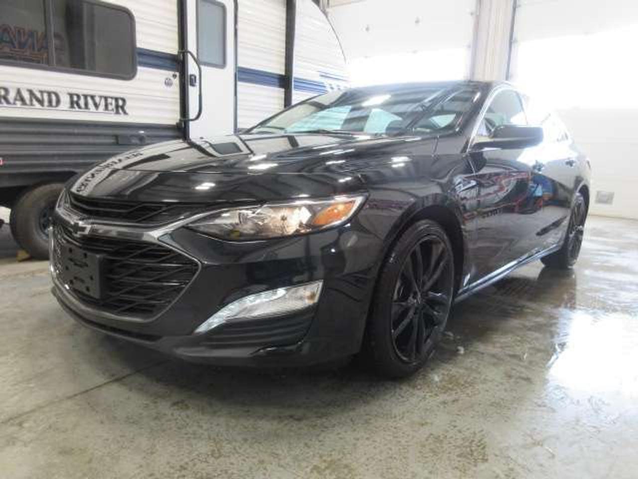 2024 Chevrolet Malibu LT, APPLE/ANDROID, A/C, BT, CAMERA, ALLOYS, 59K! Photo
