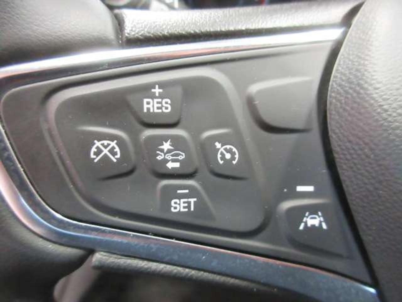 2024 Chevrolet Malibu LT, APPLE/ANDROID, A/C, BT, CAMERA, ALLOYS, 59K! Photo