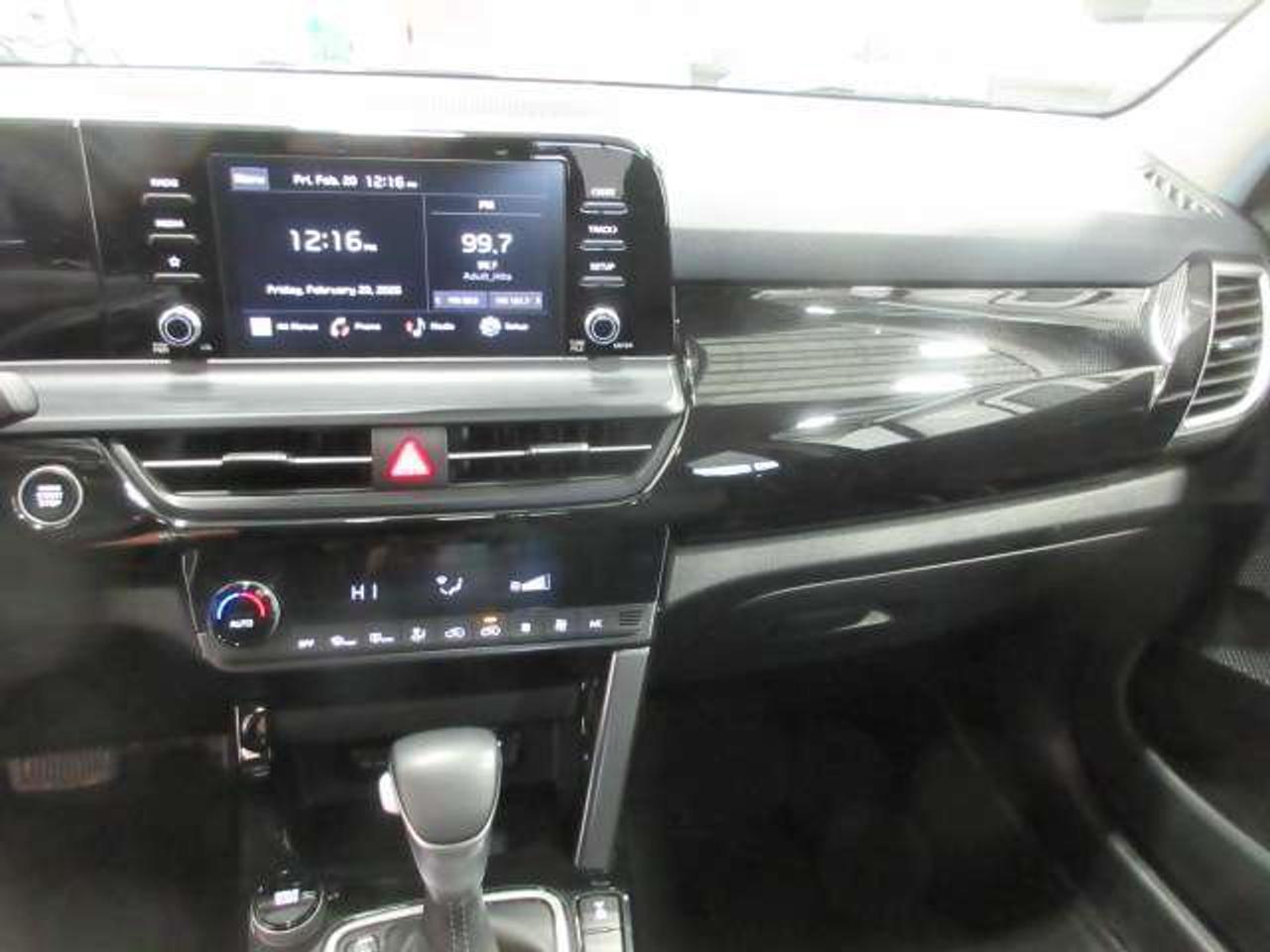 2024 Kia Seltos EX AWD, ROOF, HEATED LEATHER, APPLE/ANDROID, 74K! Photo
