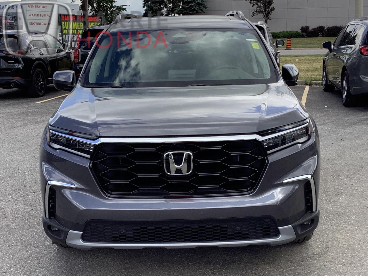 2026 Honda Pilot Touring 4dr All-Wheel Drive Photo