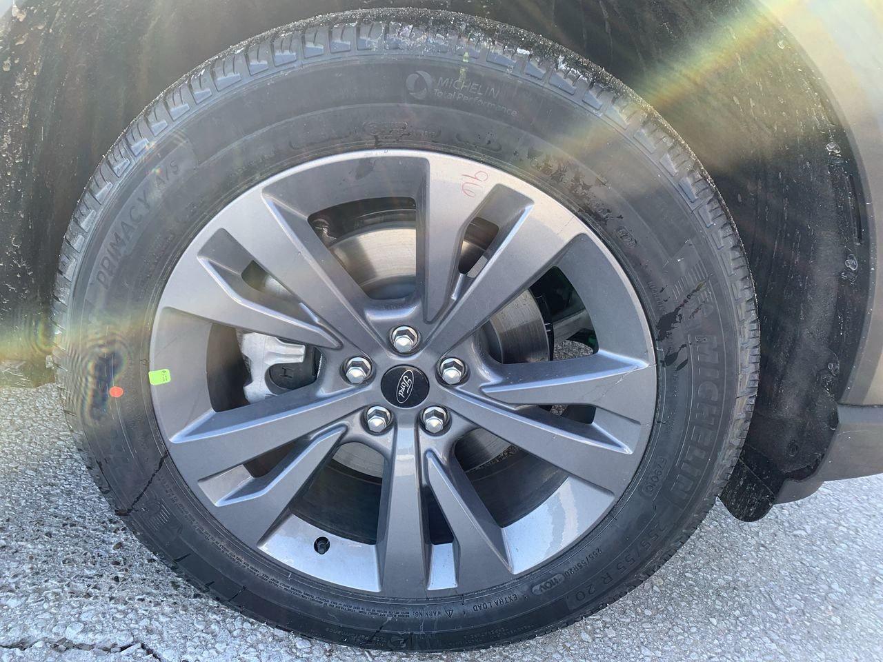 2026 Ford Explorer Active Photo