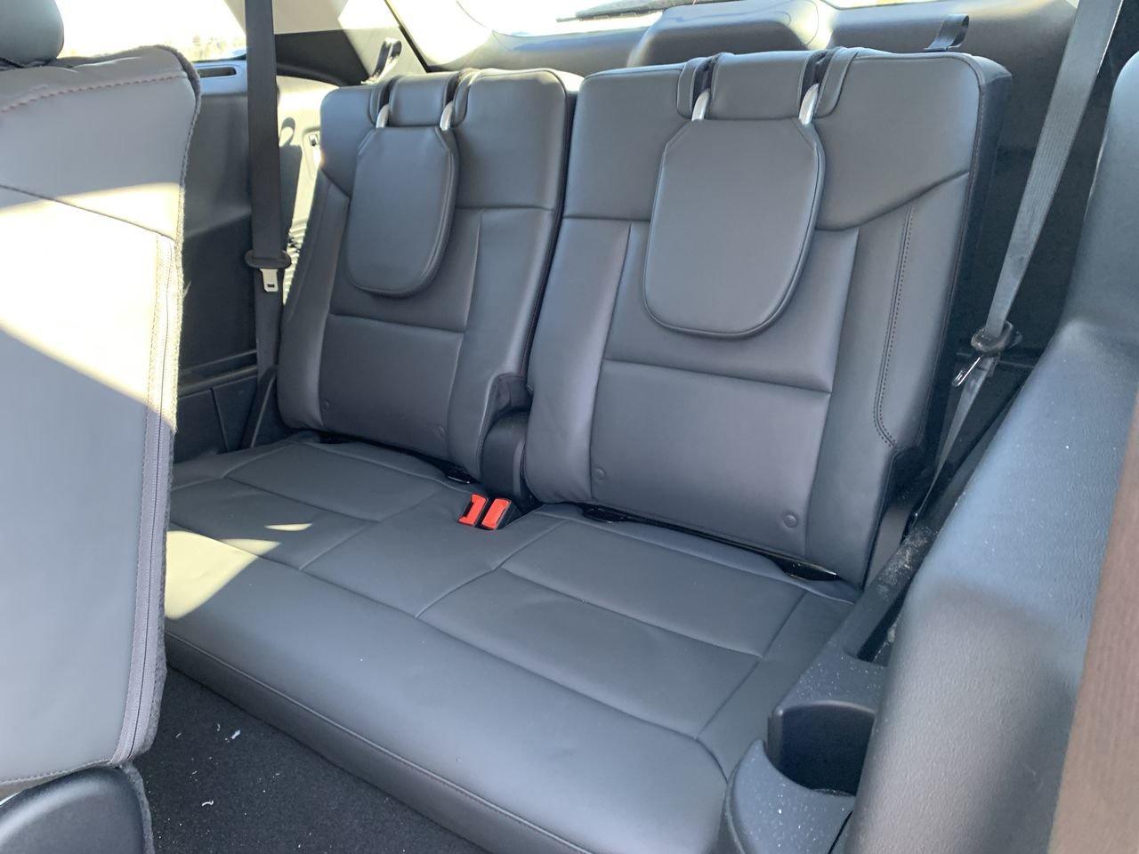 2026 Ford Explorer Active Photo