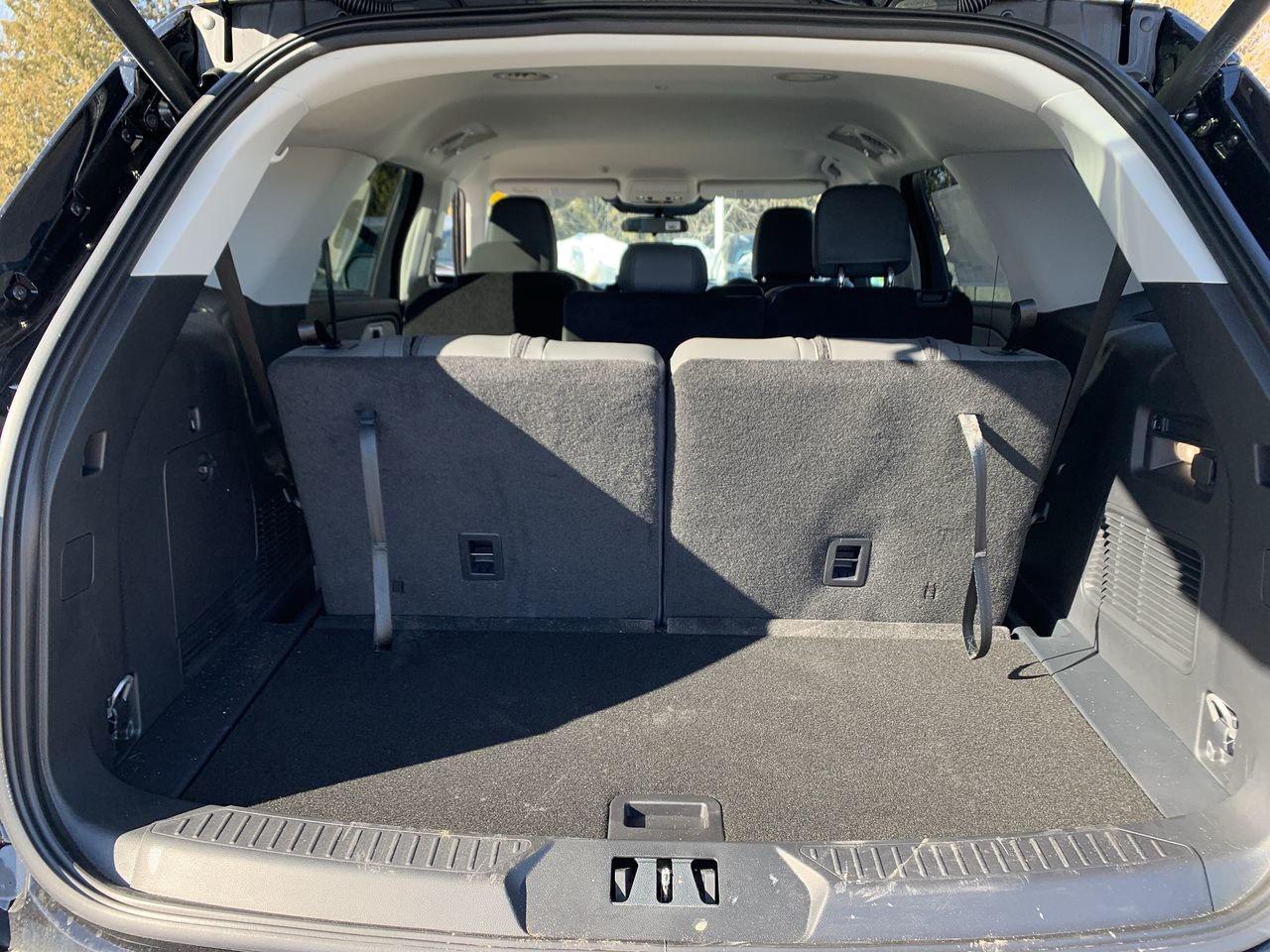 2026 Ford Explorer Active Photo
