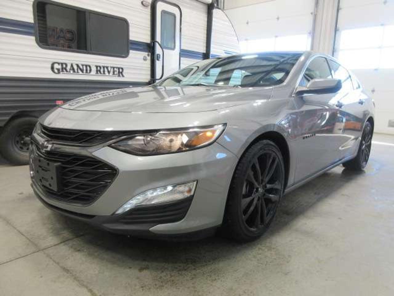 2024 Chevrolet Malibu LT, APPLE/ANDROID, A/C, BT, ALLOYS, 59K! Photo3