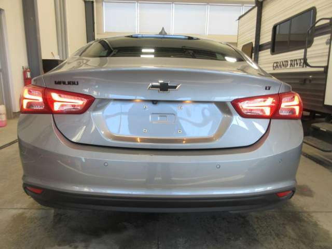 2024 Chevrolet Malibu LT, APPLE/ANDROID, A/C, BT, ALLOYS, 59K! Photo