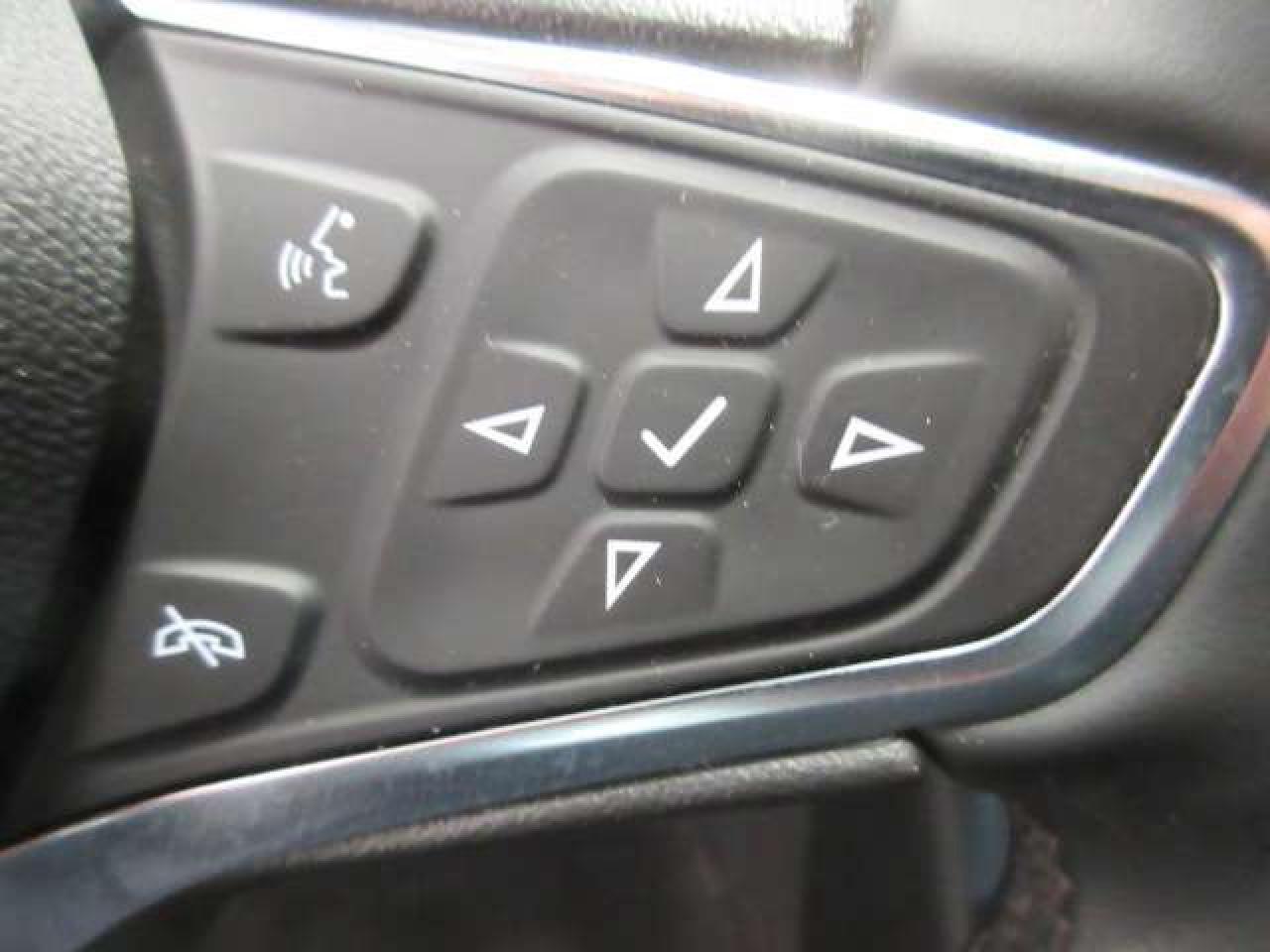 2024 Chevrolet Malibu LT, APPLE/ANDROID, A/C, BT, ALLOYS, 54K! Photo