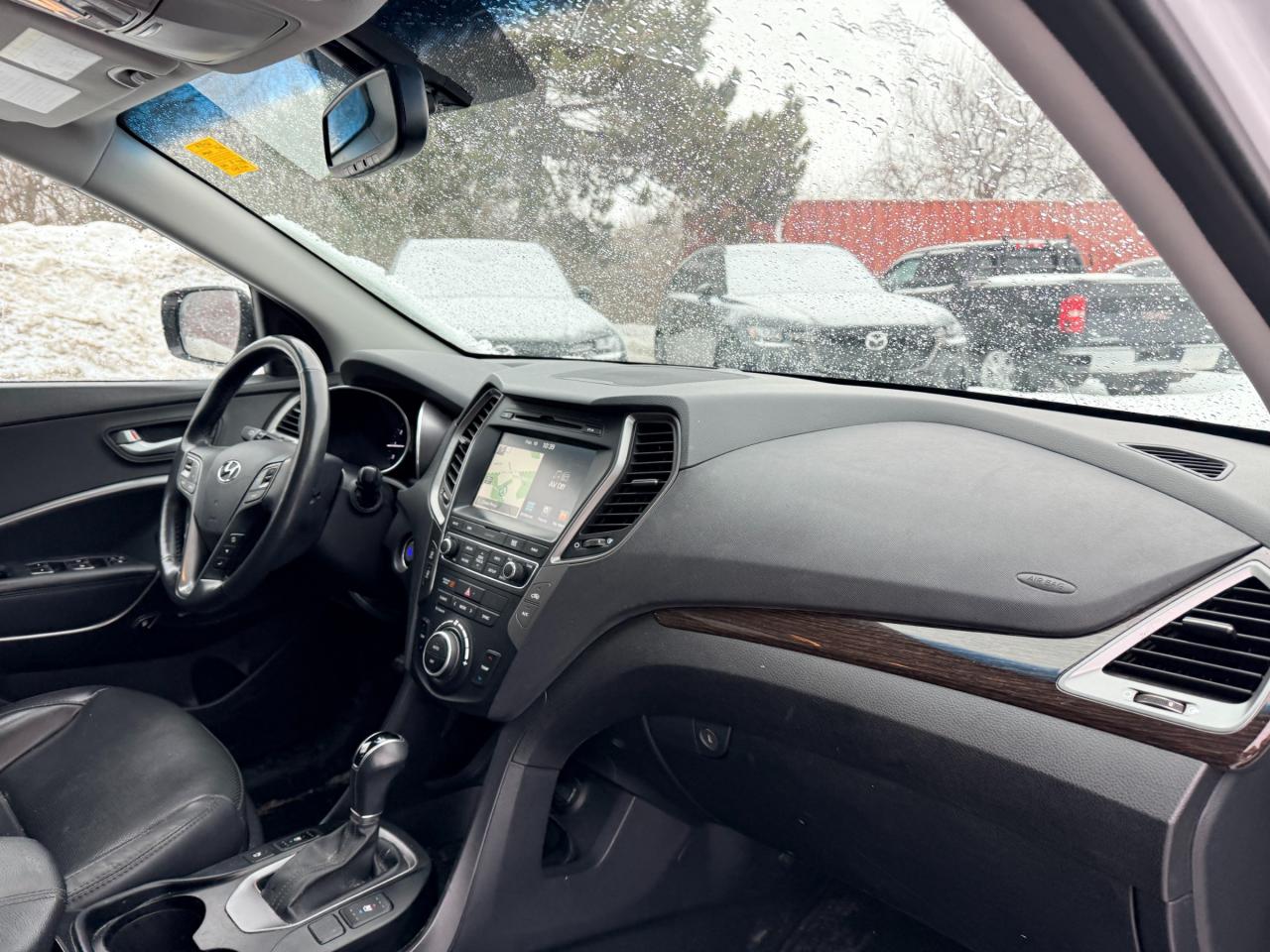 2017 Hyundai Santa Fe Sport 2.0T Limited (A6) 4dr All-Wheel Drive Photo