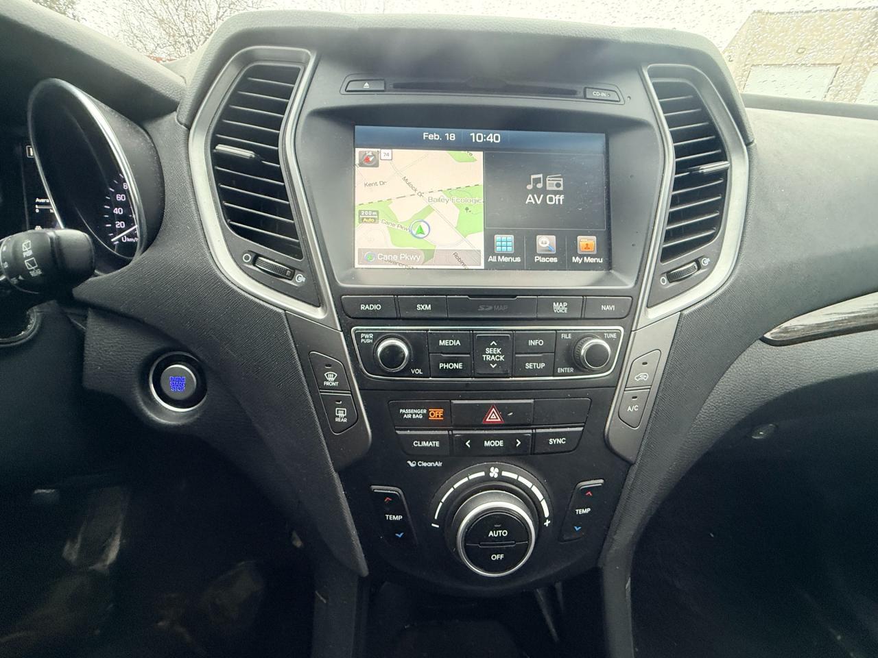 2017 Hyundai Santa Fe Sport 2.0T Limited (A6) 4dr All-Wheel Drive Photo