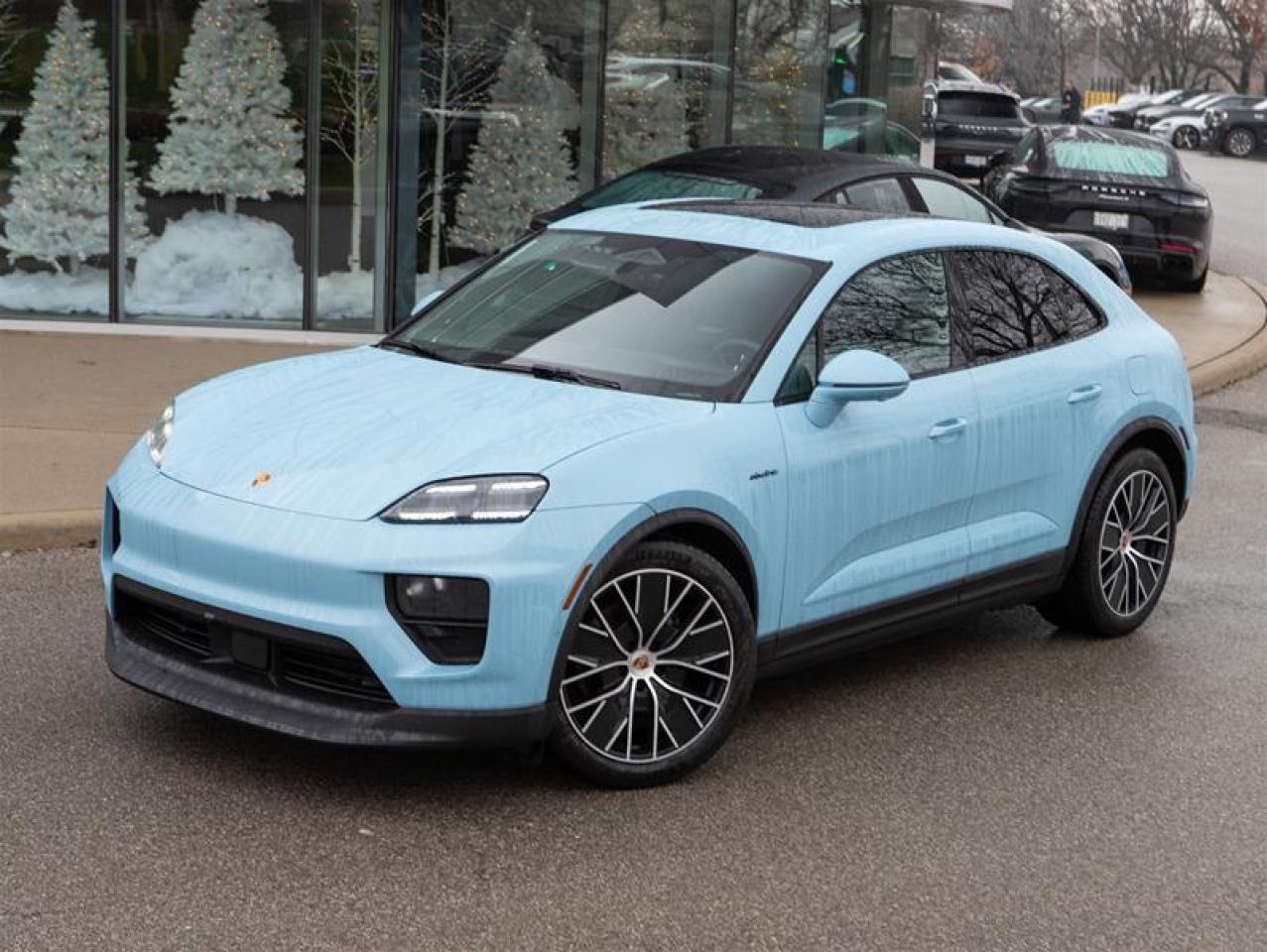 2024 Porsche Macan Electric 4 AWD Photo