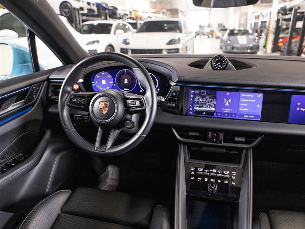 2024 Porsche Macan Electric 4 AWD Photo