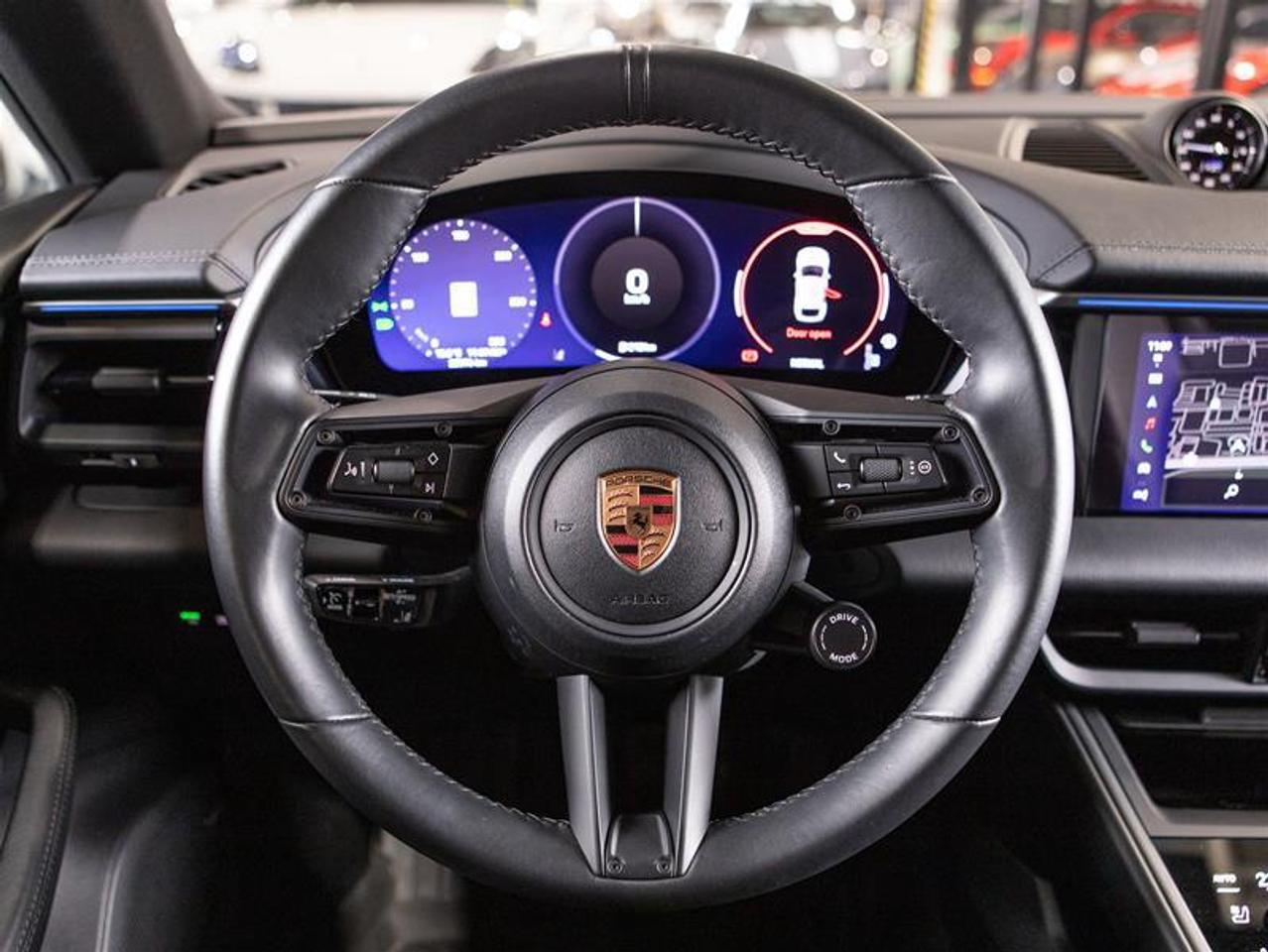 2024 Porsche Macan Electric 4 AWD Photo