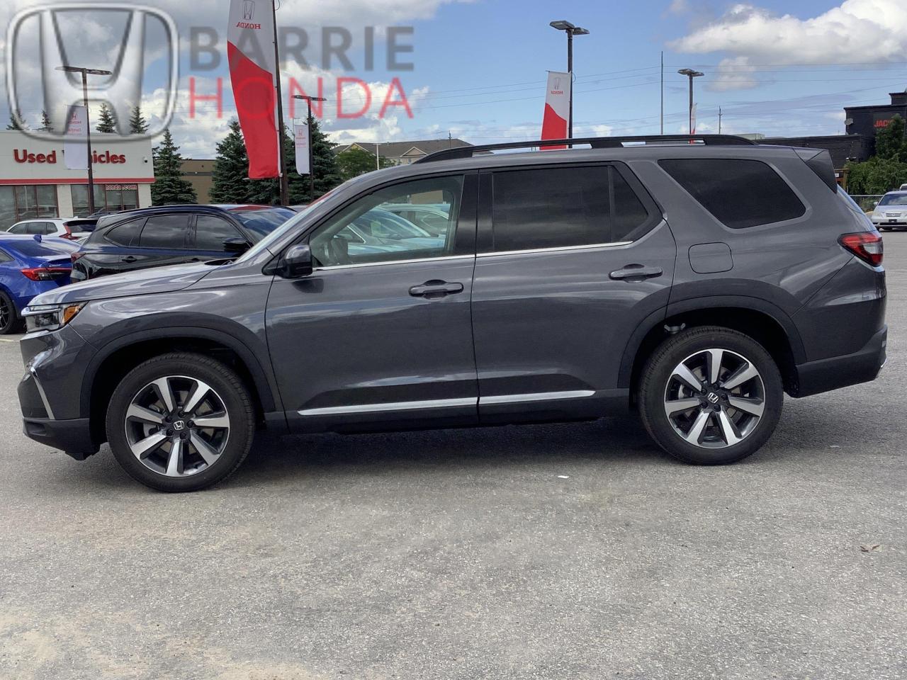2026 Honda Pilot Touring 4dr All-Wheel Drive Photo