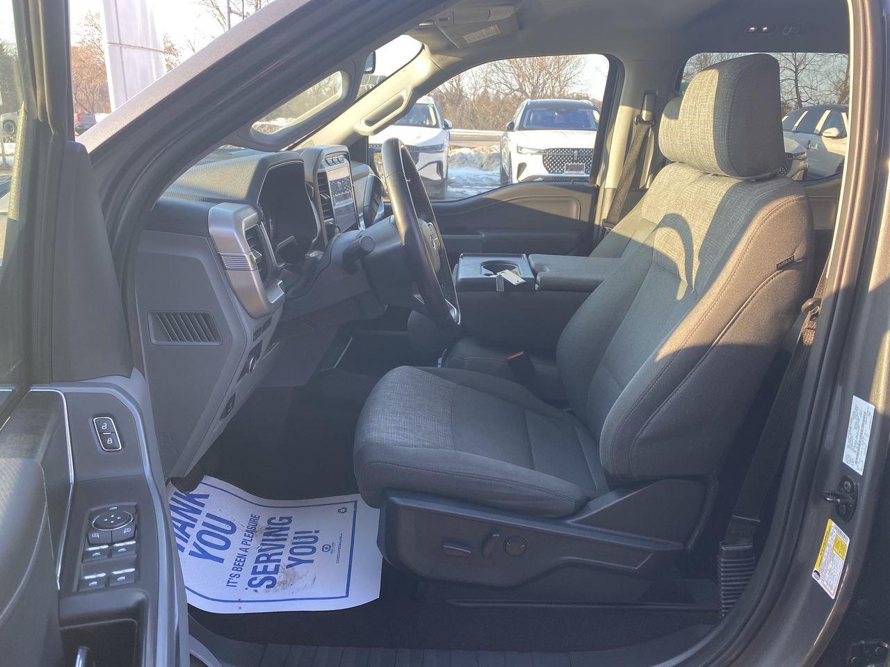 2022 Ford F-150 XLT Photo