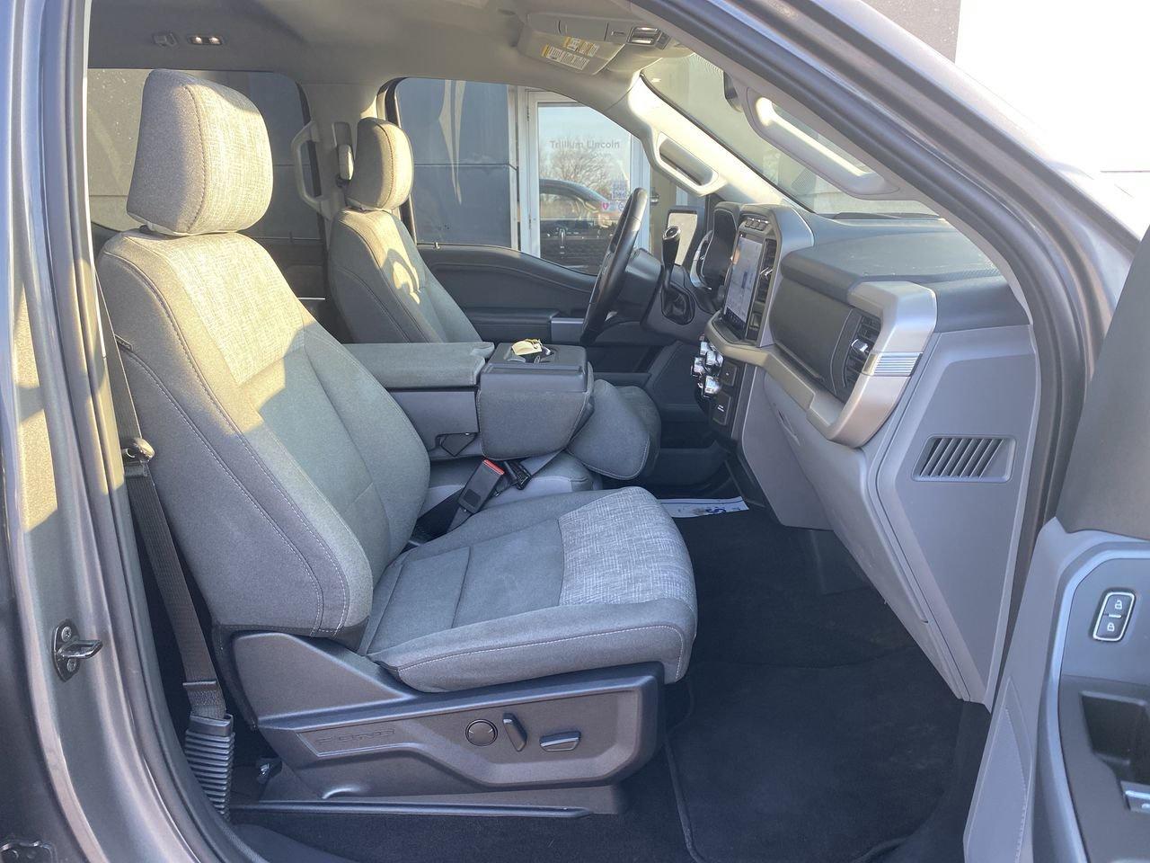 2022 Ford F-150 XLT Photo