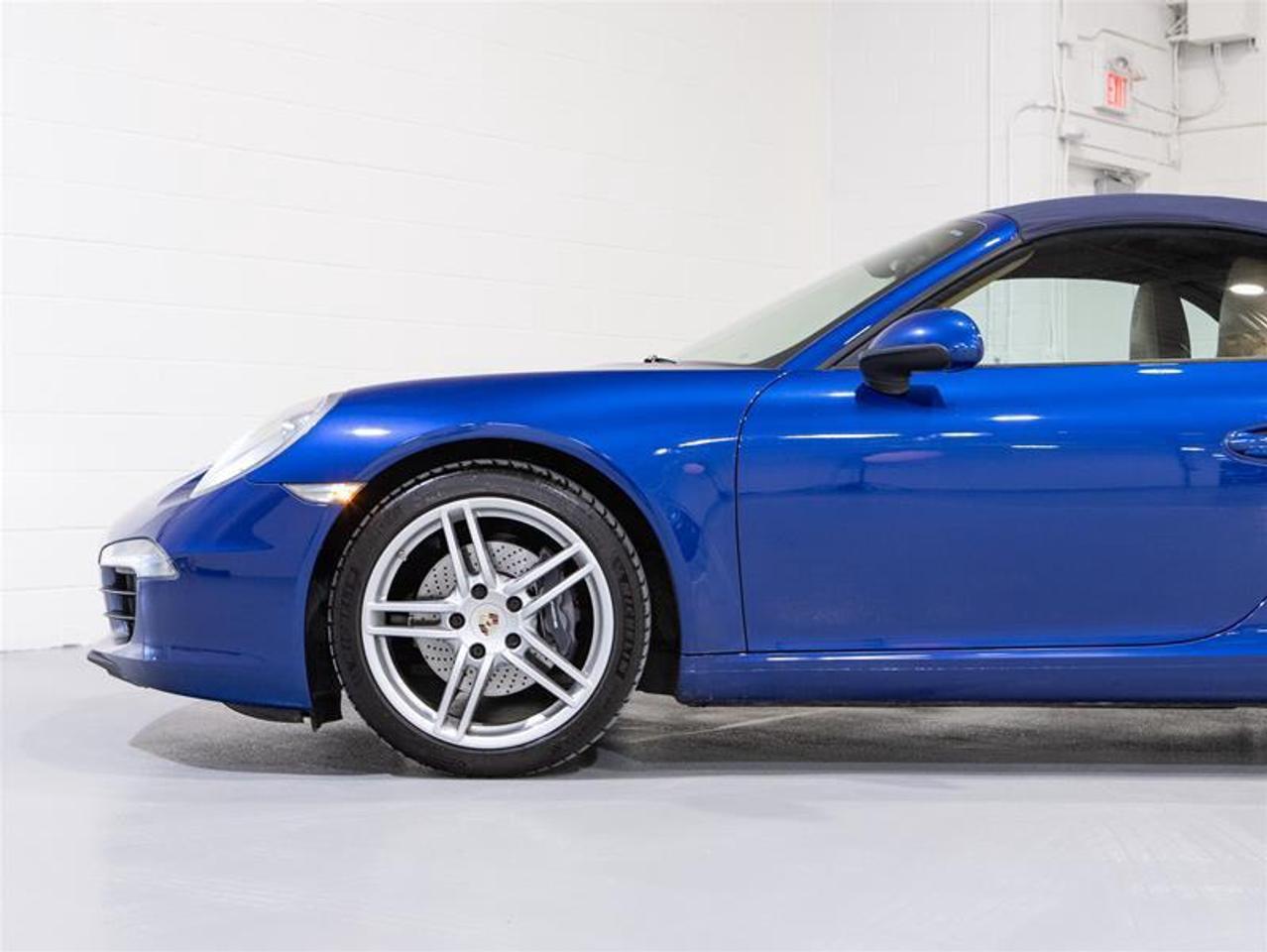 2013 Porsche 911 Carrera Cabriolet (991) w/PDK Photo