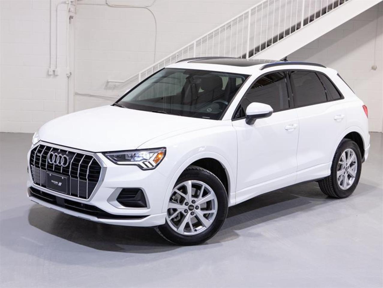 2022 Audi Q3 45 2.0T Komfort quattro 8sp Tiptronic Photo