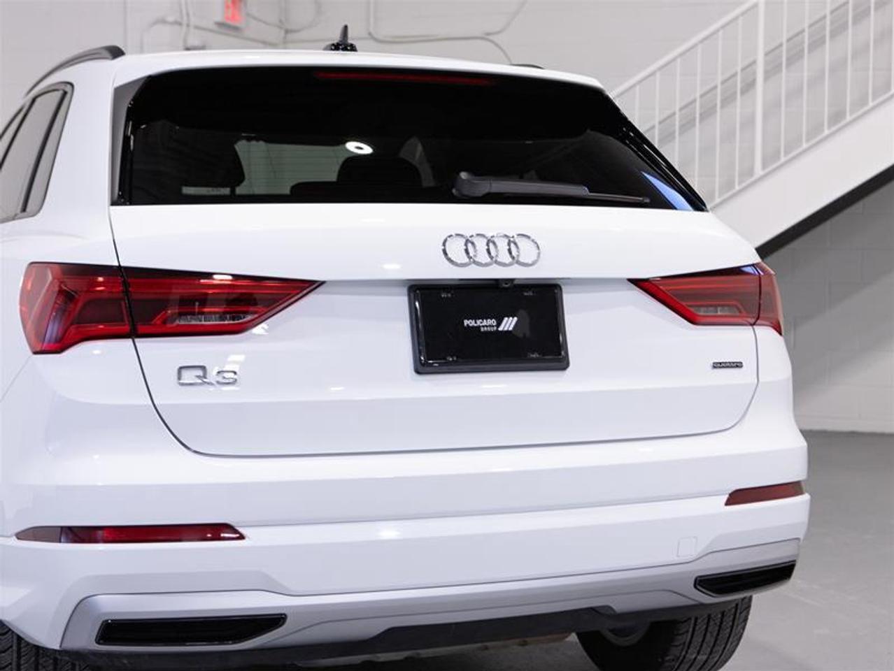 2022 Audi Q3 45 2.0T Komfort quattro 8sp Tiptronic Photo