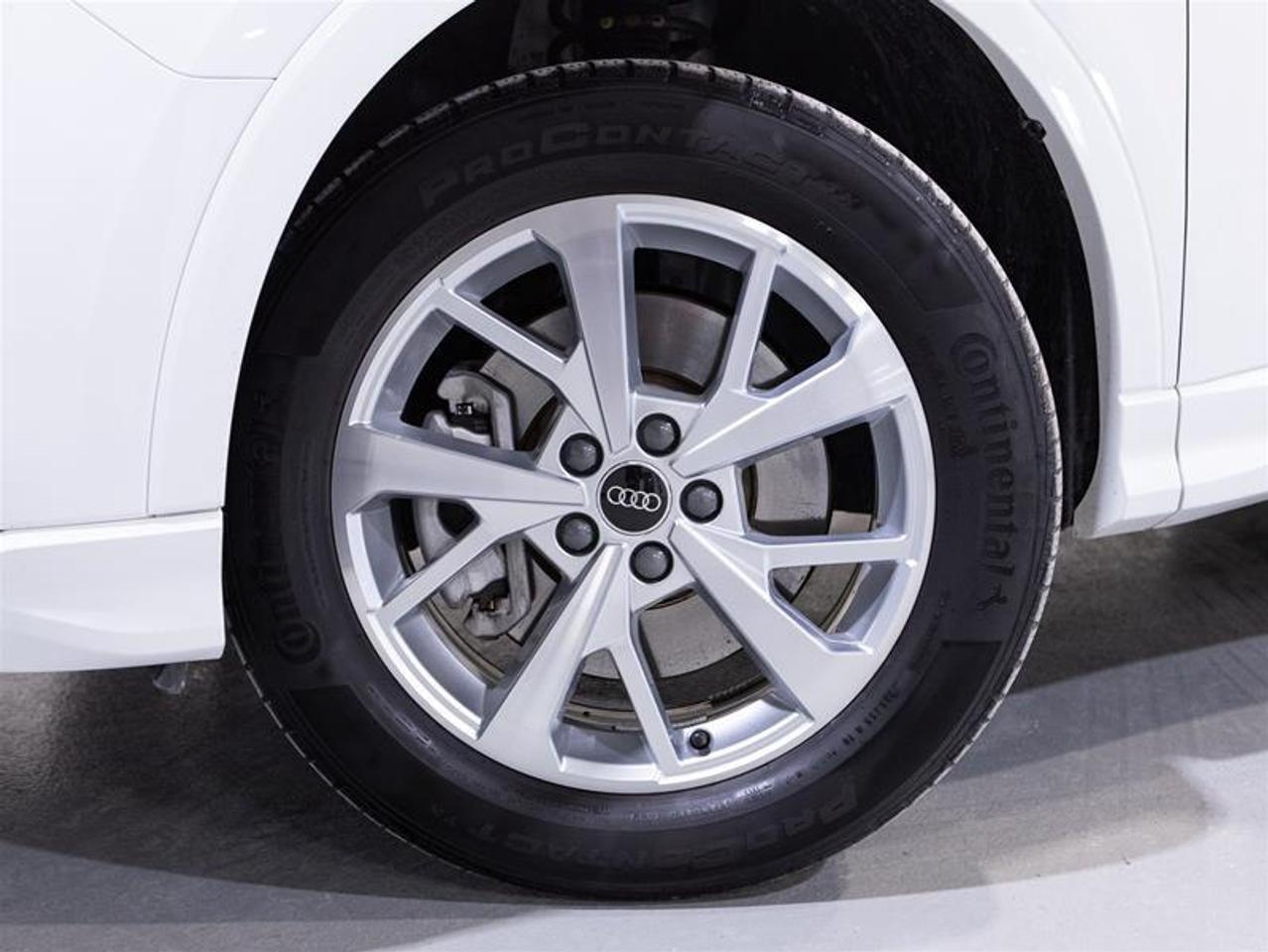 2022 Audi Q3 45 2.0T Komfort quattro 8sp Tiptronic Photo