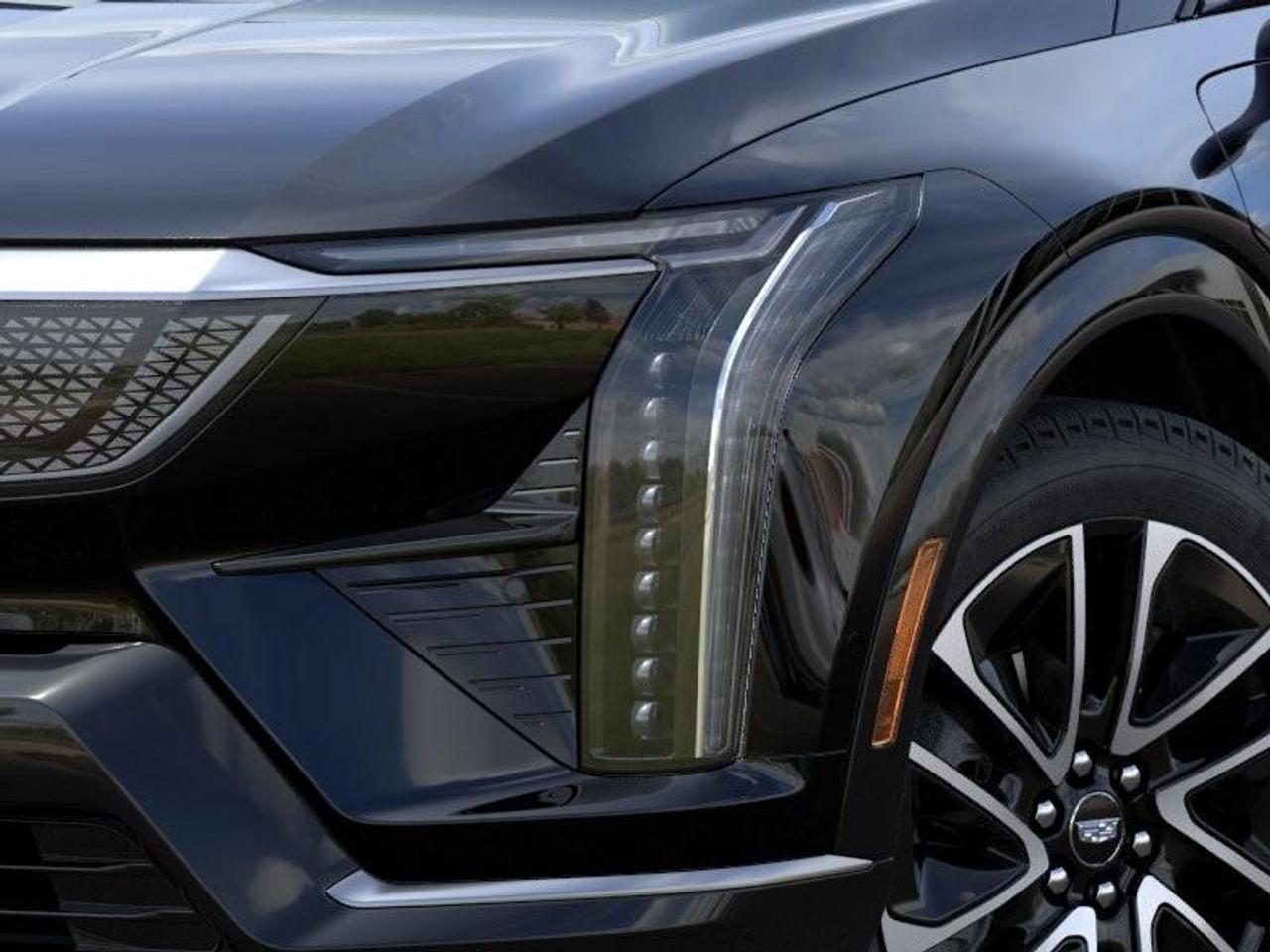 2026 Cadillac OPTIQ Premium Sport 4dr Photo