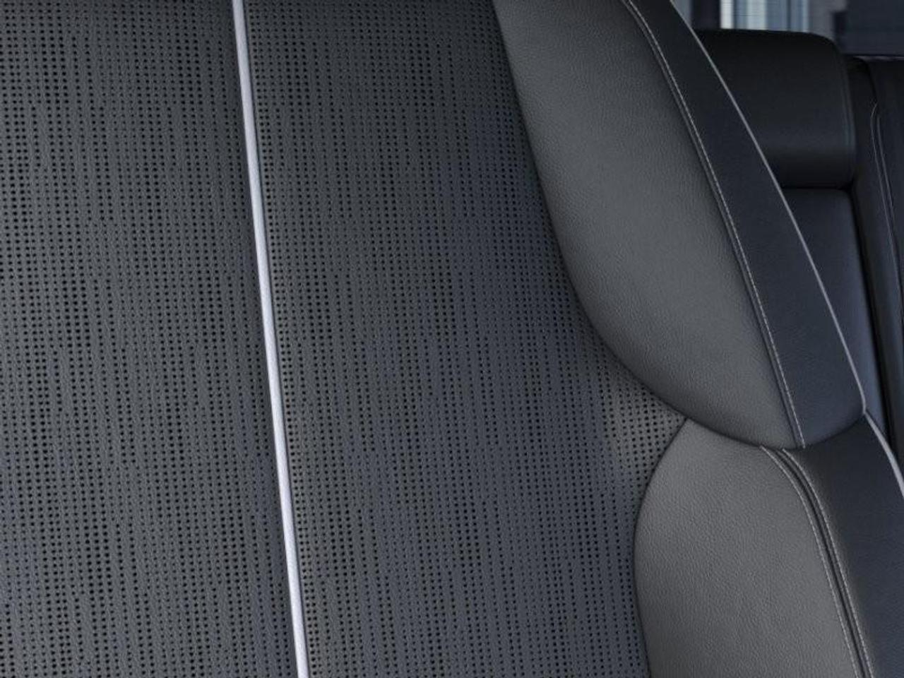 2026 Cadillac OPTIQ Premium Sport 4dr Photo