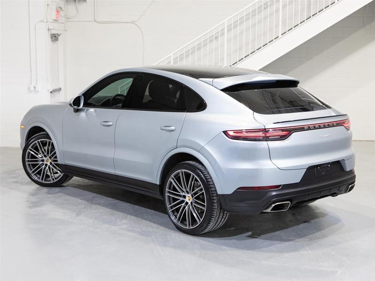 2023 Porsche Cayenne Coupe Photo