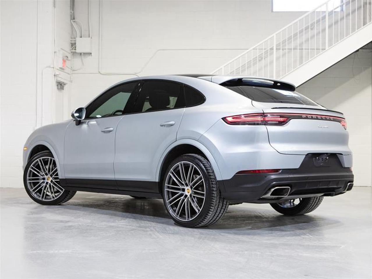 2023 Porsche Cayenne Coupe Photo