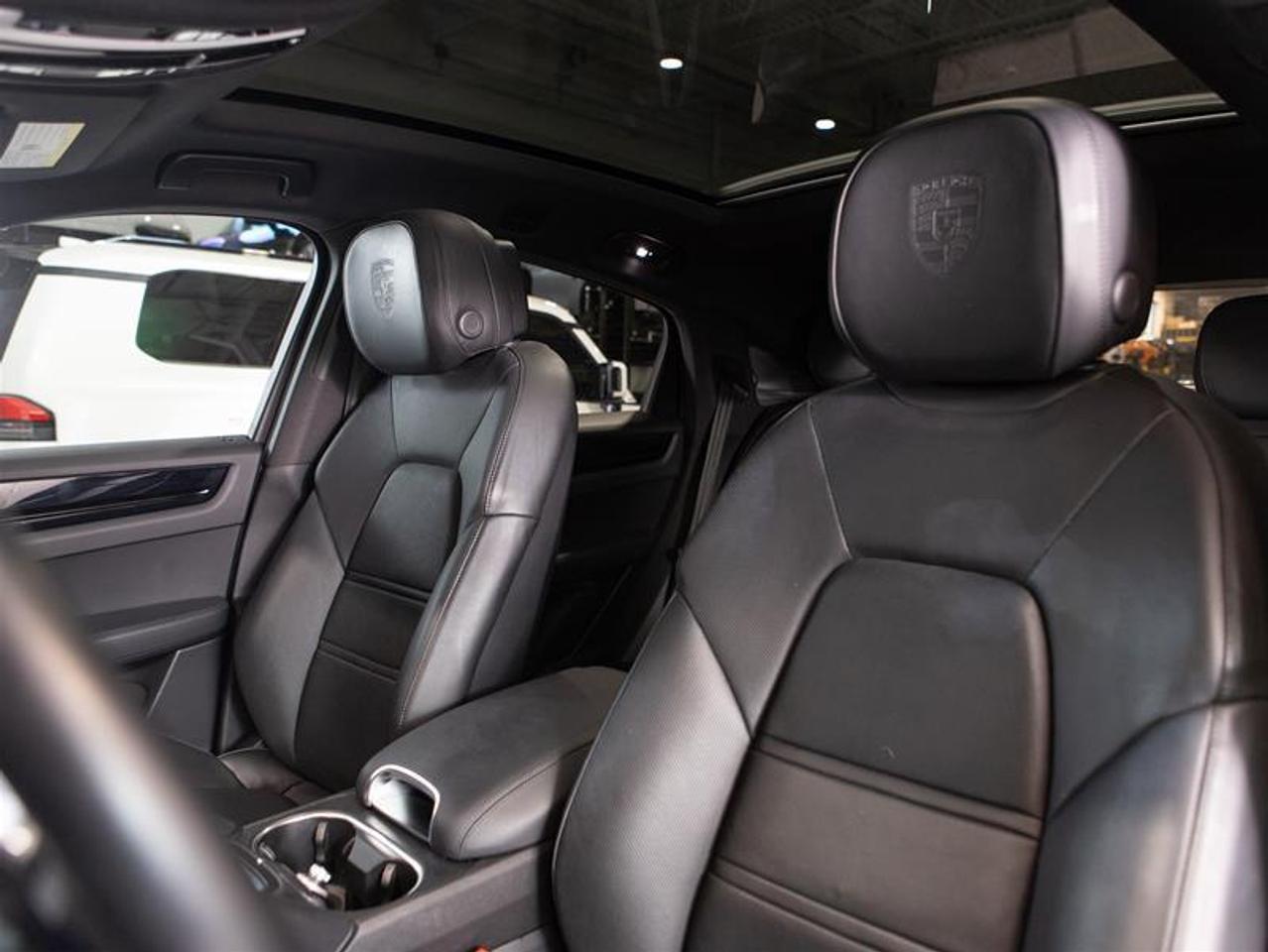 2023 Porsche Cayenne Coupe Photo