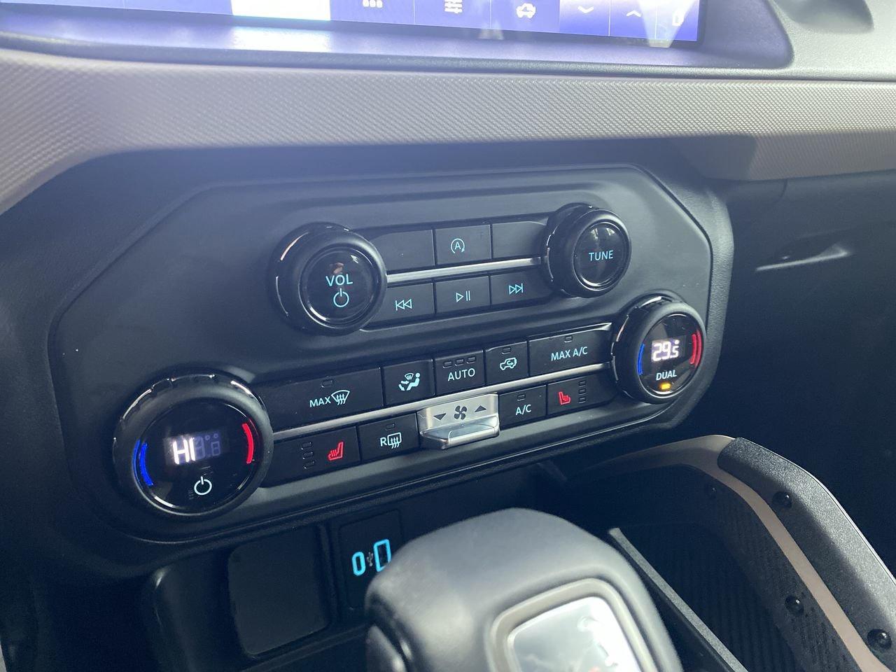 2024 Ford Bronco Big Bend Photo